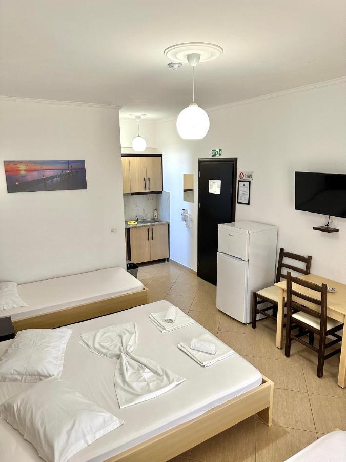 Visi Apartments Ksamil Exterior photo